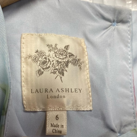 Laura Ashley Floral Dress Size 4 - Picture 3 of 3